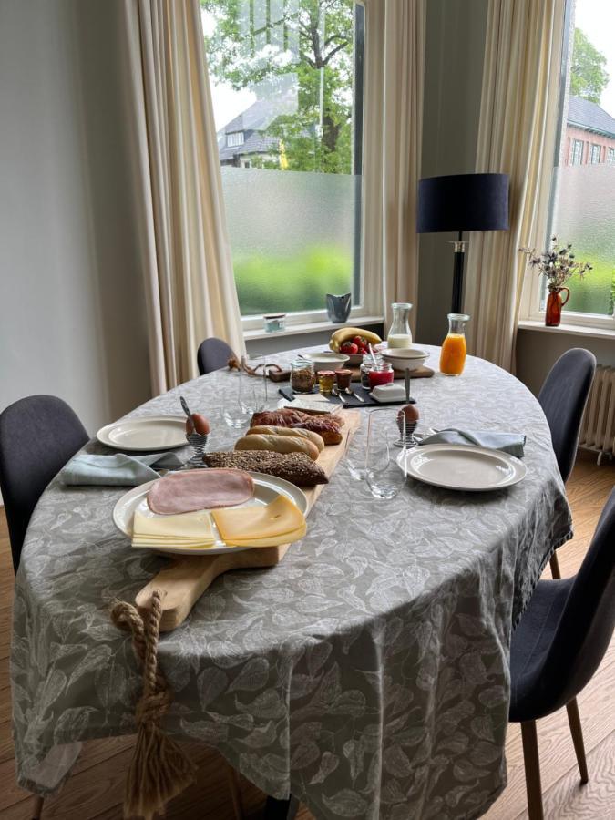 Luxe In Stadsvilla, Gratis Parkeren! Bed and breakfast